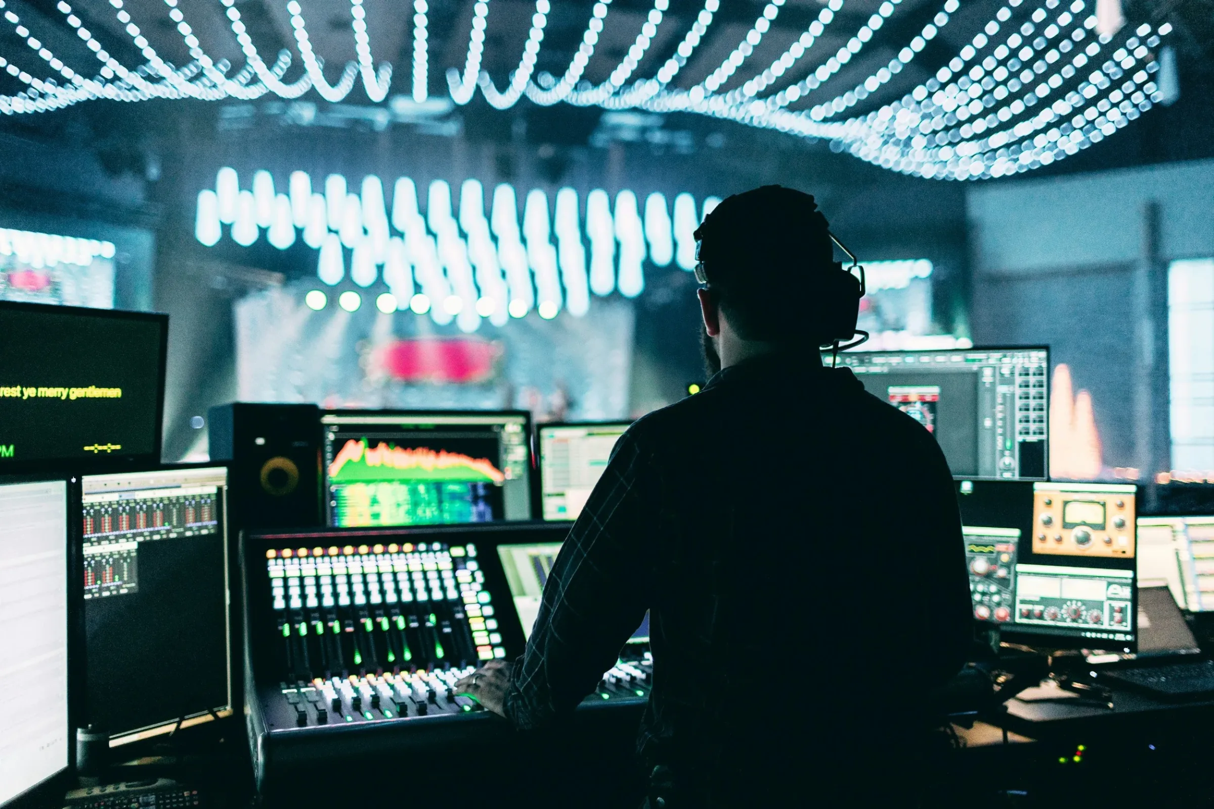 Sound engineer